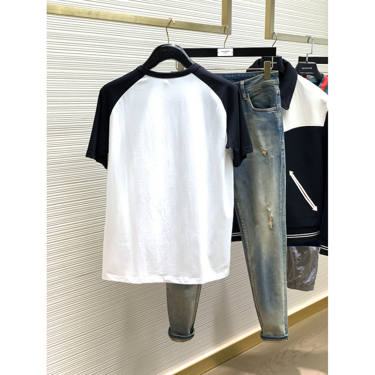 Camisa Valentino de algodão com Logo Preto e Branco detalhado