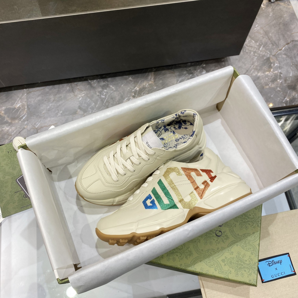 Rhyton Gucci
