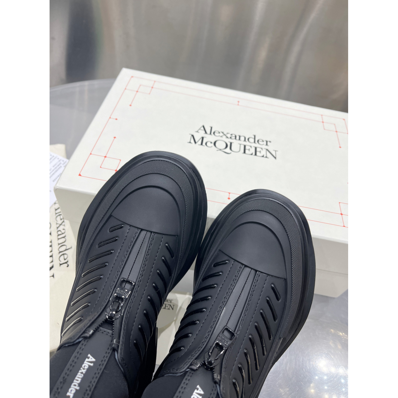 Tênis Alexander Mcqueen Tread Slick Preto