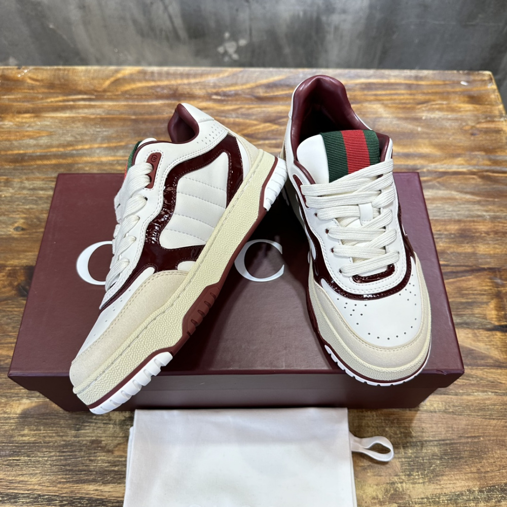 Gucci Sneaker Re-Web Detalhe Couro envernizado Rosso Ancora