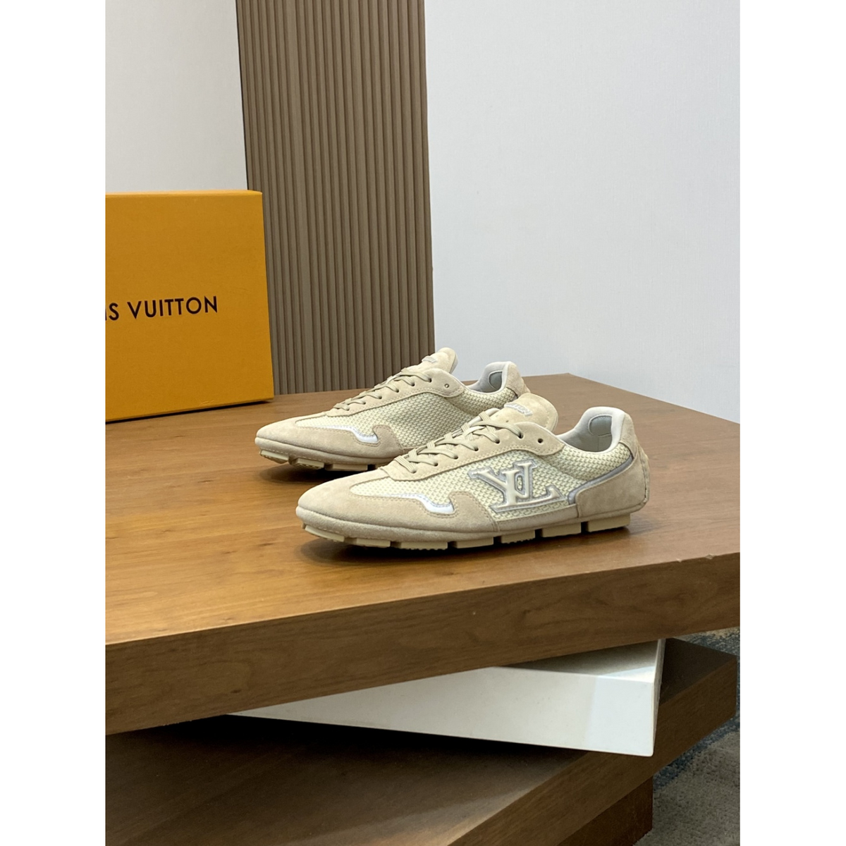 Tênis Louis Vuitton Rally Bege