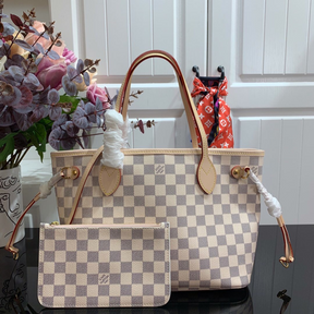 Bolsa Louis Vuitton Neverfull Damier Azur Canvas Interior Rosa