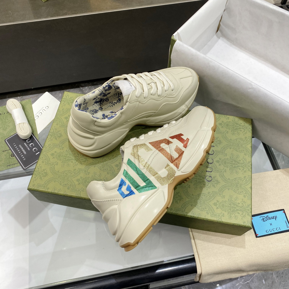Rhyton Gucci