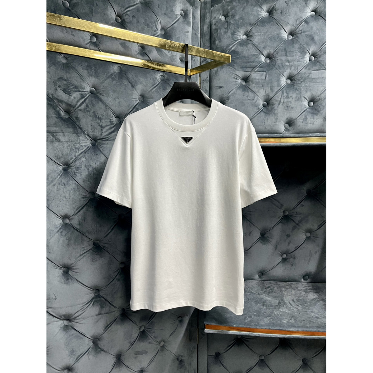 Camisa Prada em algodão com Logo Triangular Branca