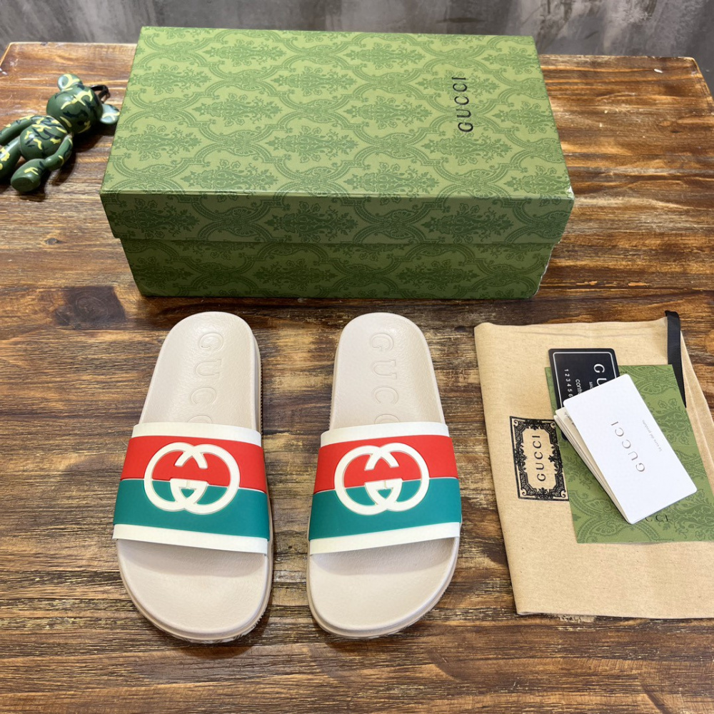 Gucci Slide Bege