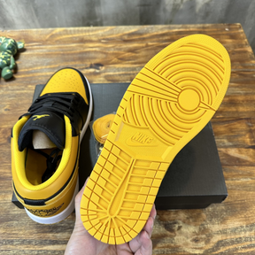 Nike Air Jordan 1 Low GS Yellow Ochre