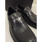Loafer Prada em Couro fosco Preto