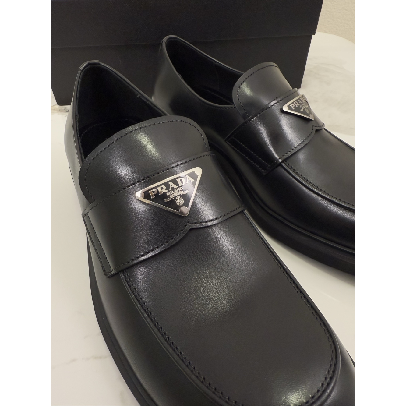 Loafer Prada em Couro fosco Preto