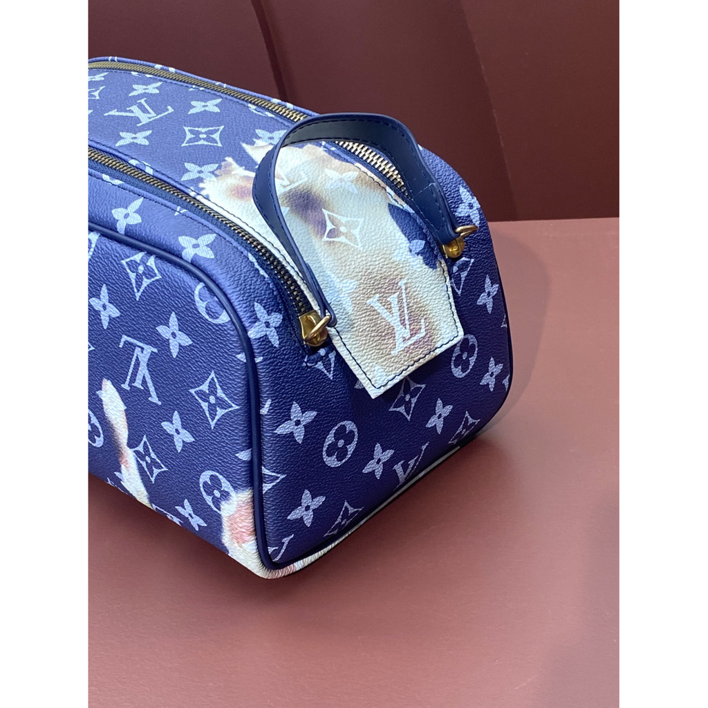 Necessaire Louis Vuitton LV Couro Monogram Denim Azul 28x15x16.5cm