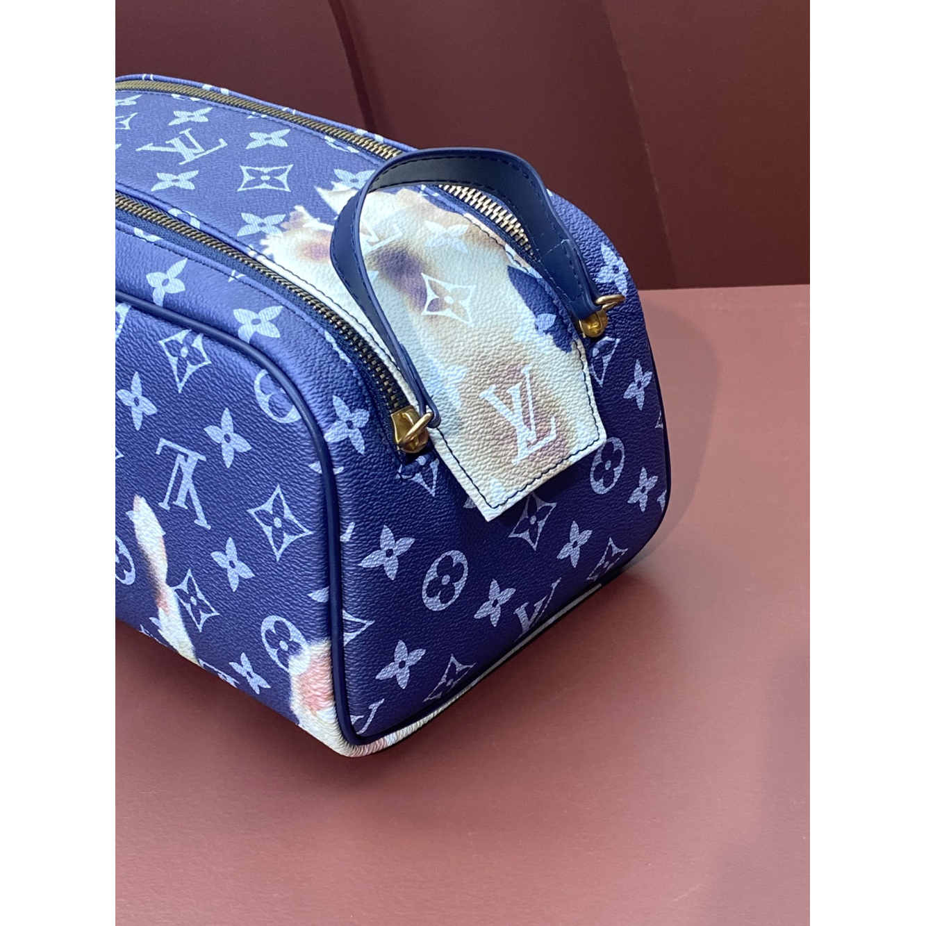 Necessaire Louis Vuitton LV Couro Monogram Denim Azul 28x15x16.5cm