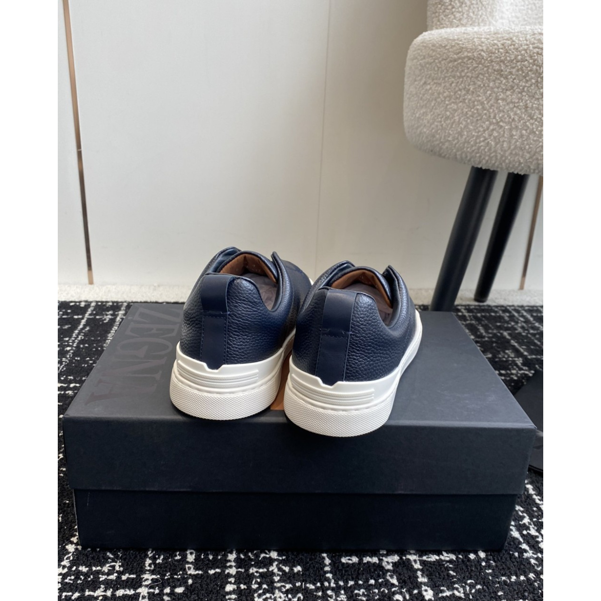 Zegna Triple Stitch em Couro Granulado Azul Marinho