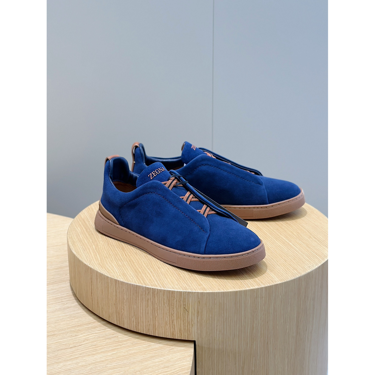 Zegna Triple Stitch Secondskin em Camurça Azul/Laranja
