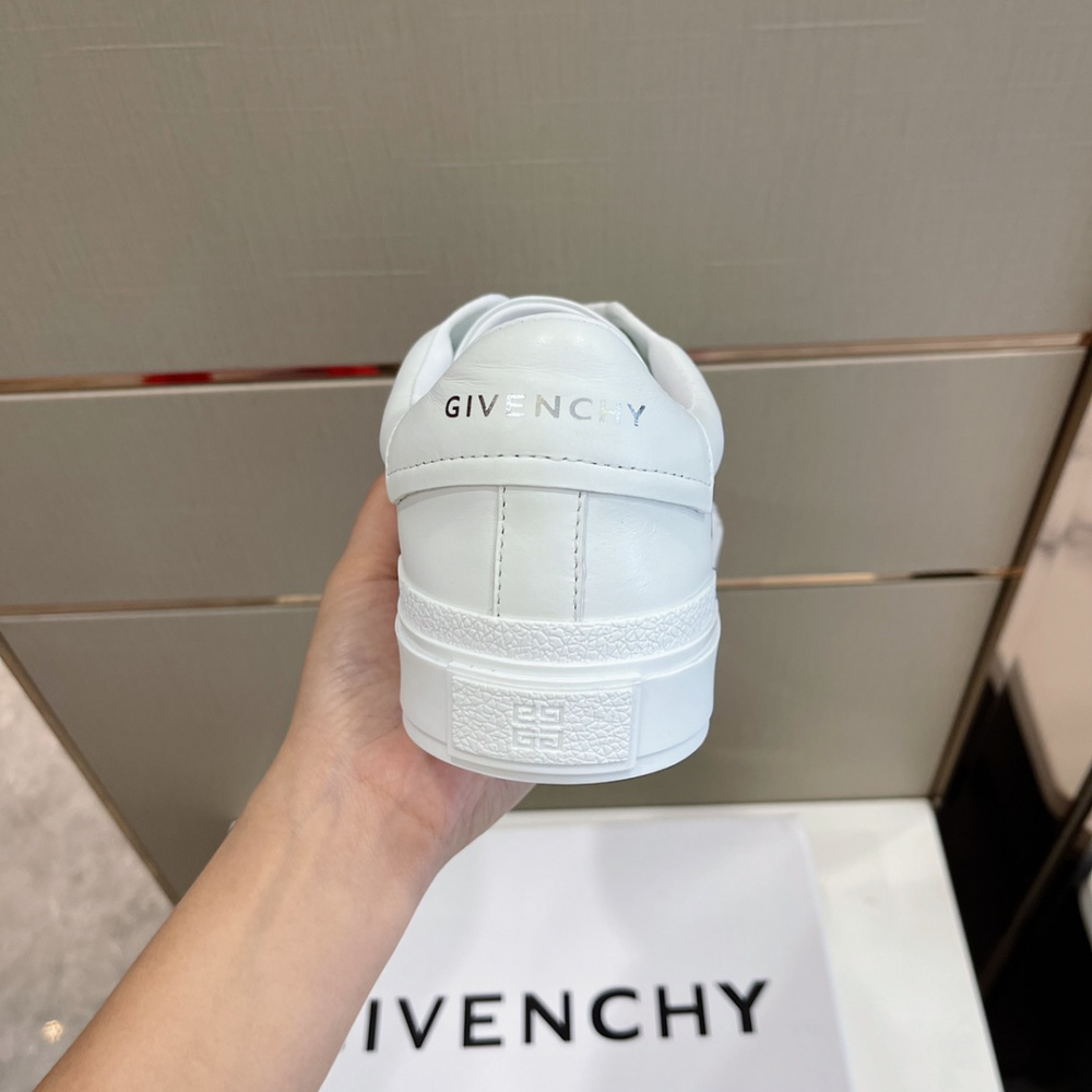 Tênis Givenchy Branco