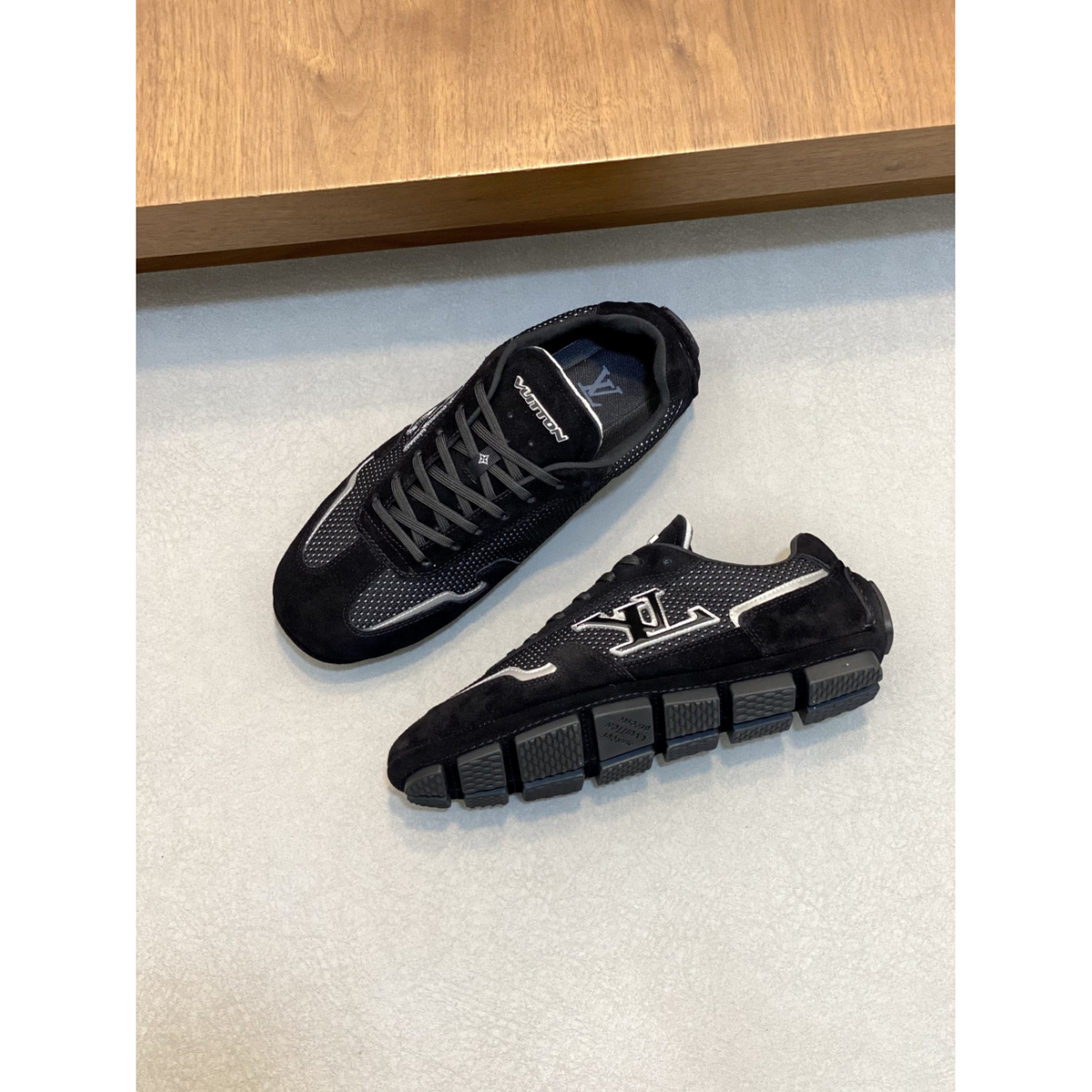 Tênis Louis Vuitton Rally Preto
