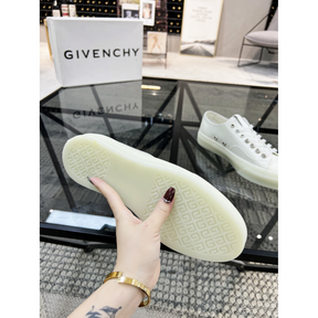 Tênis Givenchy Off White