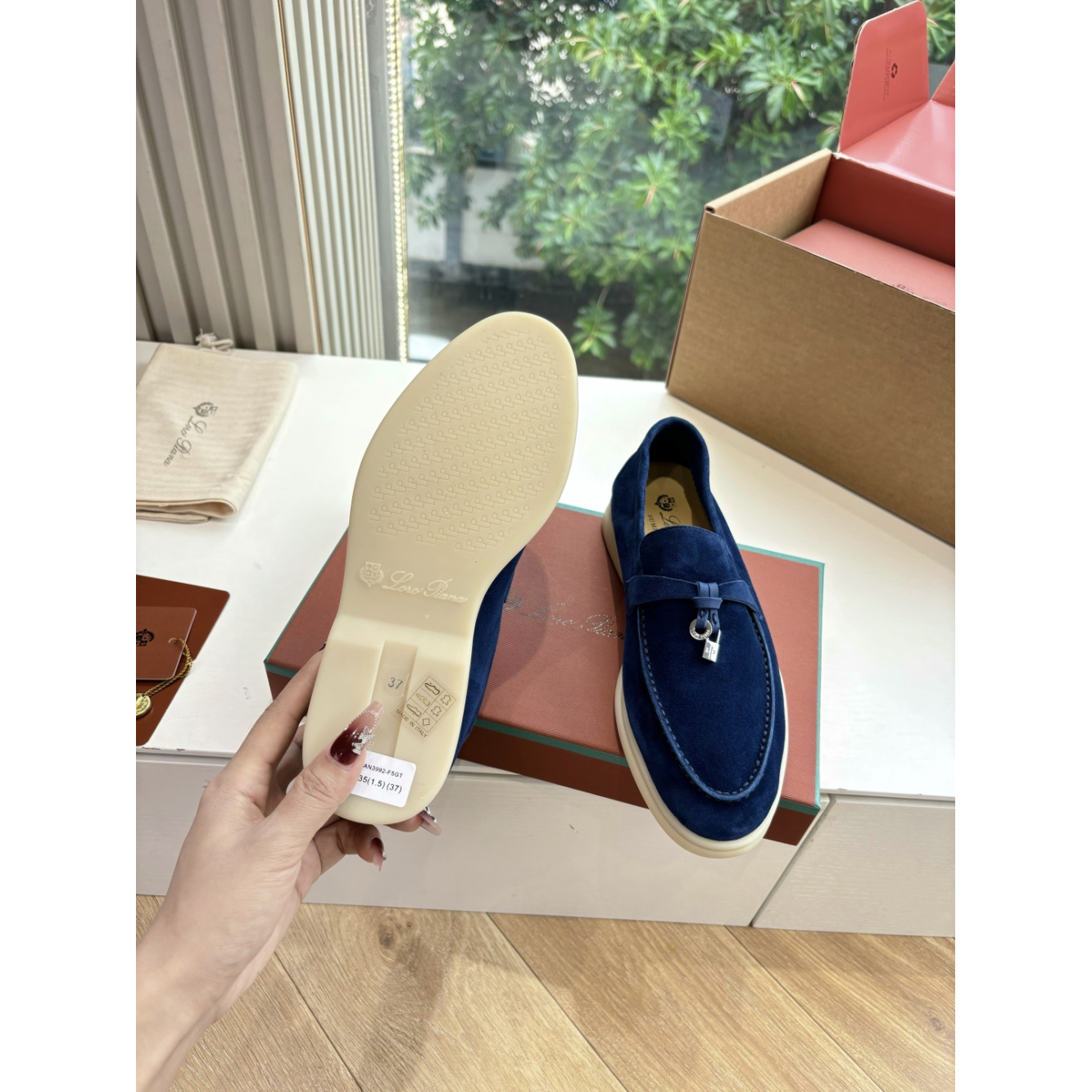 Summer Charms Walk Loro Piana Loafer Camurça Azul Marinho