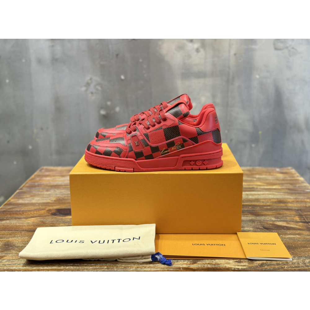 Tênis Louis Vuitton LV Trainer Sneaker Damier Pop Vermelho