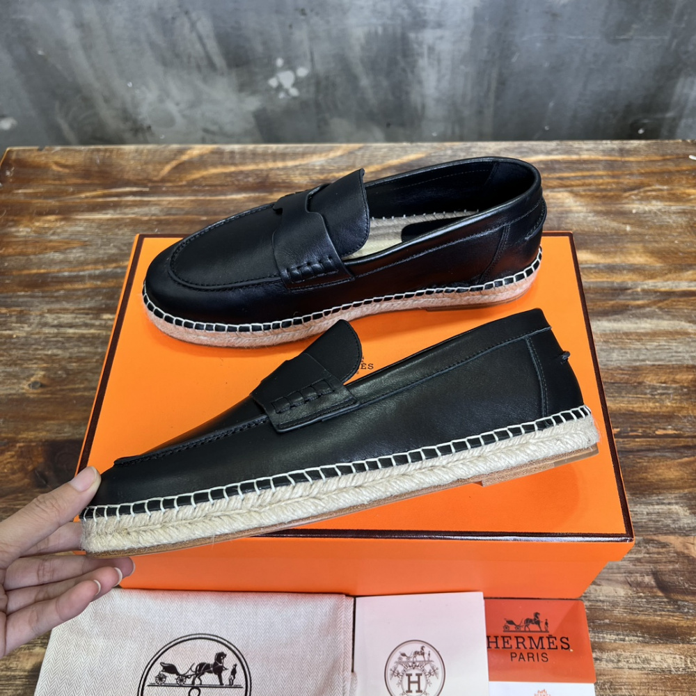 Alpargata TRIP Hermès em Couro Preto