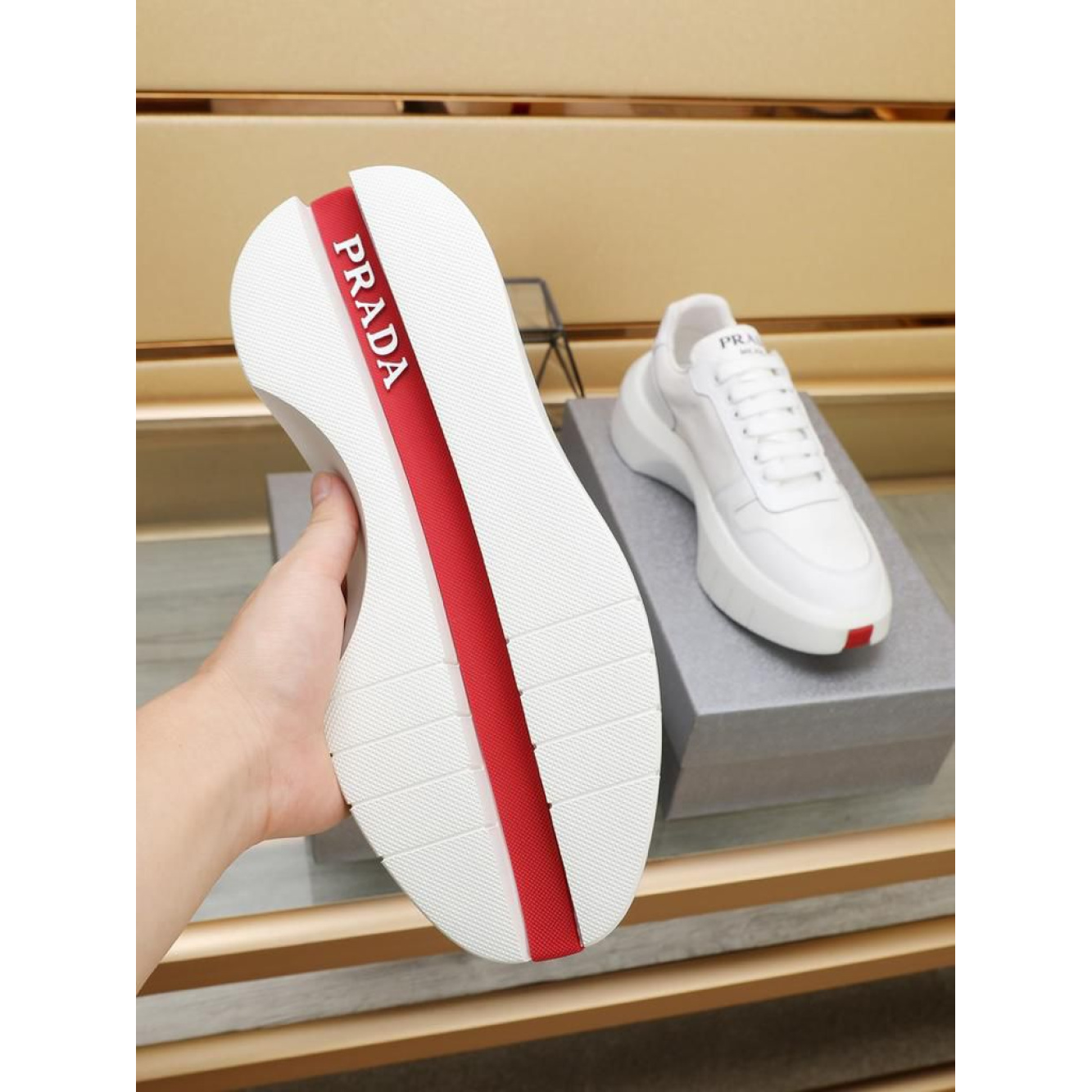 Prada Tênis em Branco