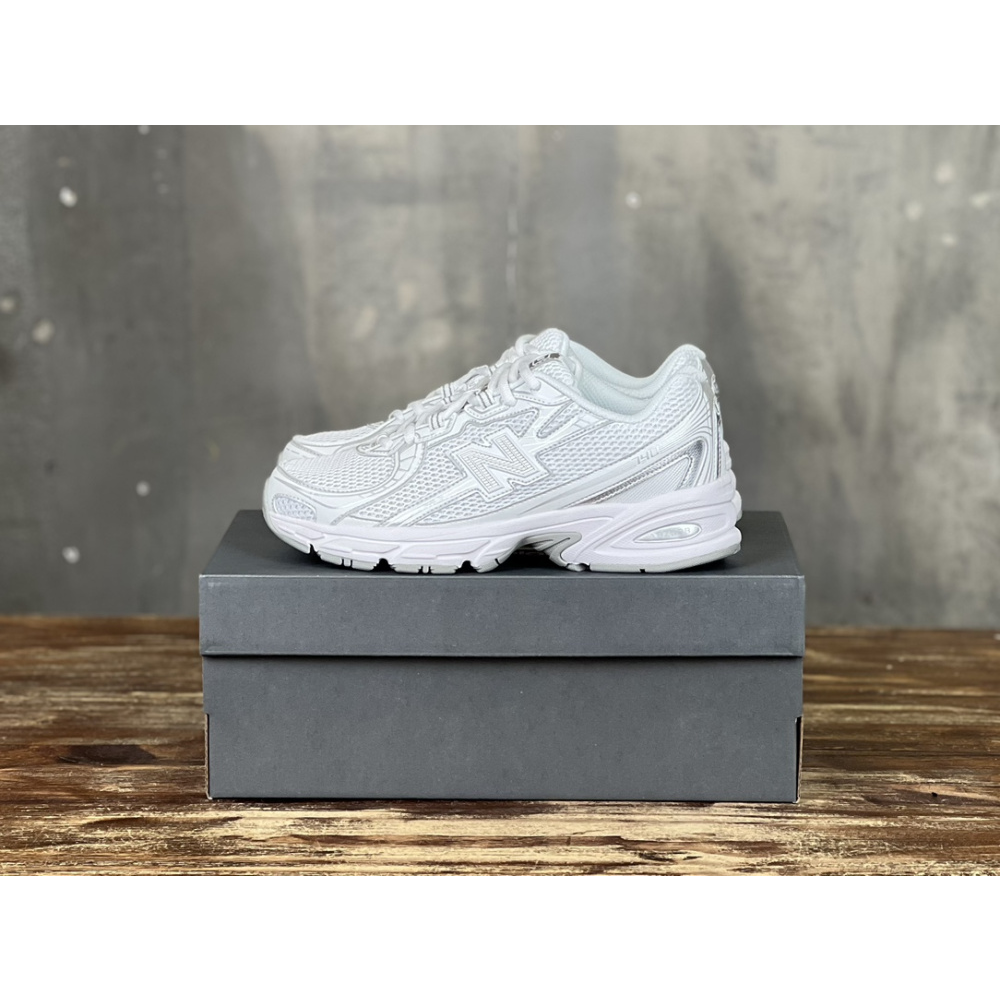 Tênis New Balance NB 740 Footpatrol Branco