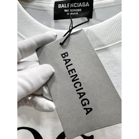 Camiseta de Algodão Balenciaga com estampa VOGUE Branca
