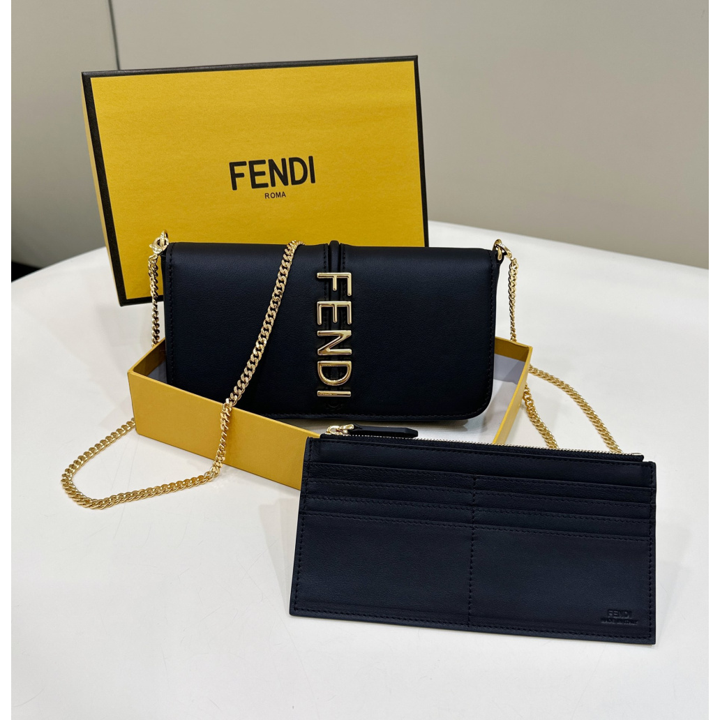 Bolsa Fendi Clutch Bag Fendigraphy Leather (3 cores)
