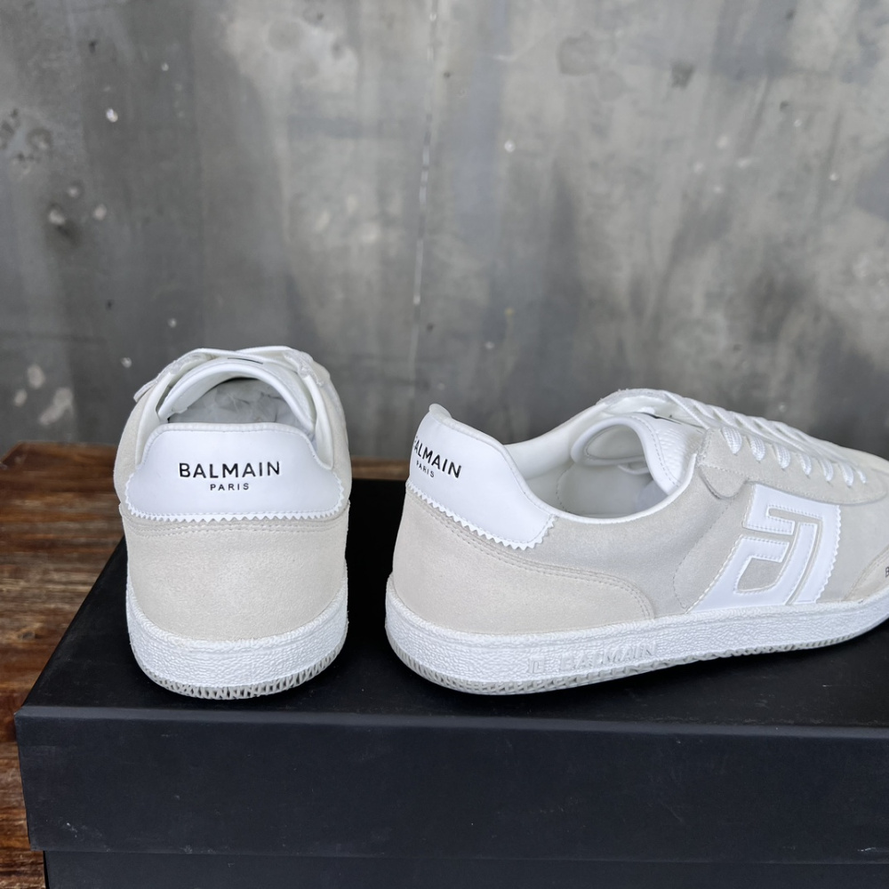 Balmain Tênis Swan Off