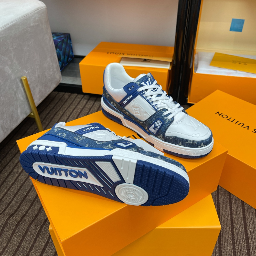 Louis Vuitton Sneaker Trainer Blue