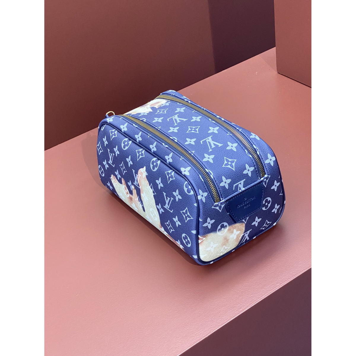 Necessaire Louis Vuitton LV Couro Monogram Denim Azul 28x15x16.5cm