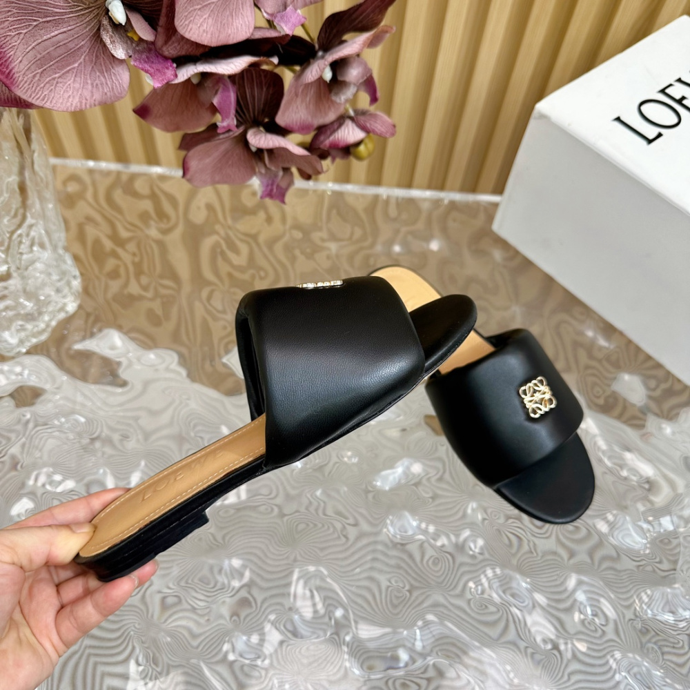 Sandália Loewe Anagram Padded Preto