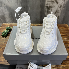 Balenciaga Triple S Branco