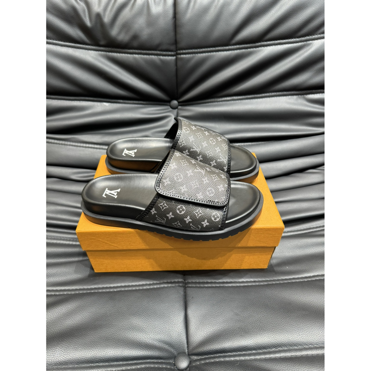 Mule Louis Vuitton Miami Preto