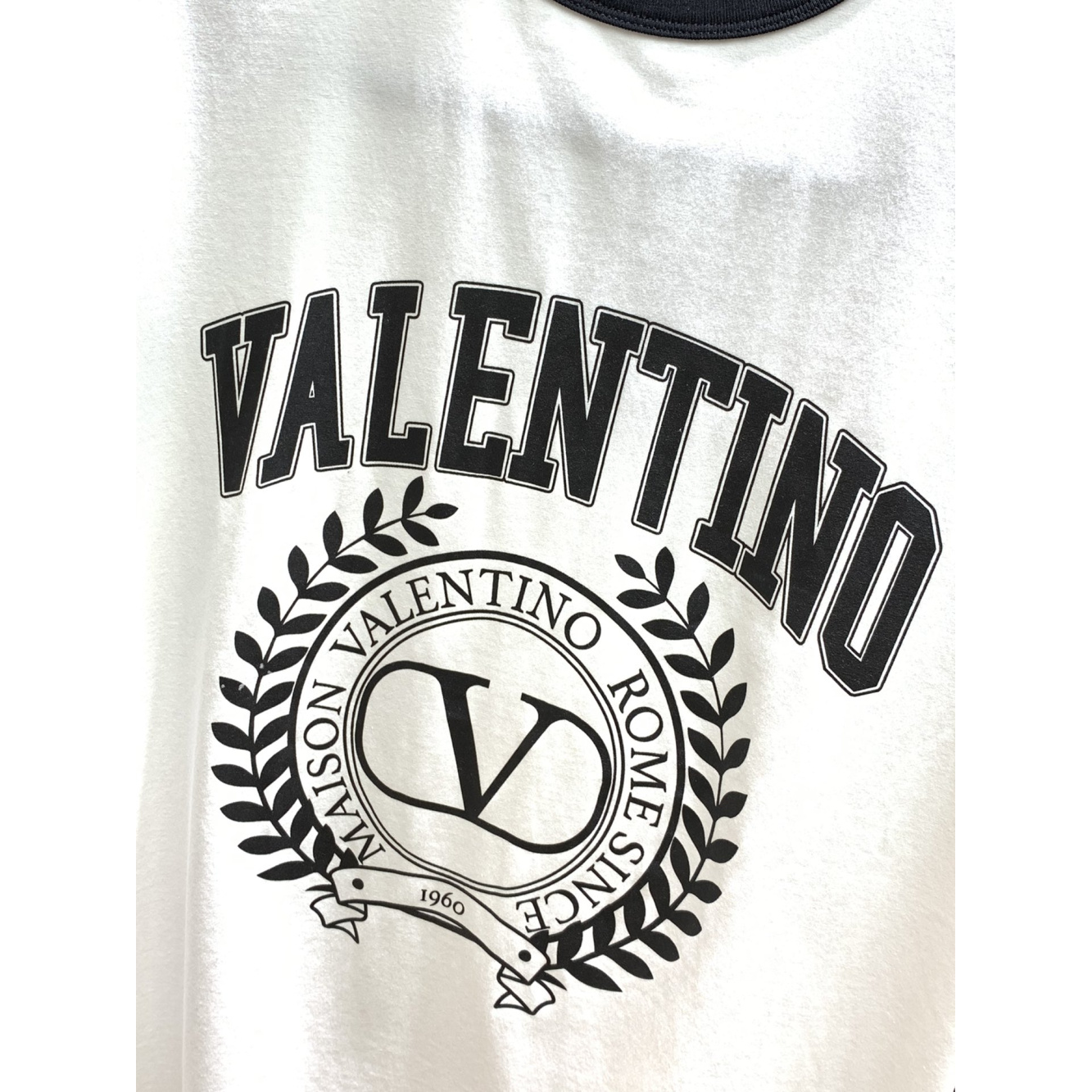 Camisa Valentino de algodão com Logo Preto e Branco detalhado