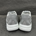 Tênis Givenchy NFNTY-52 de Couro Cinza