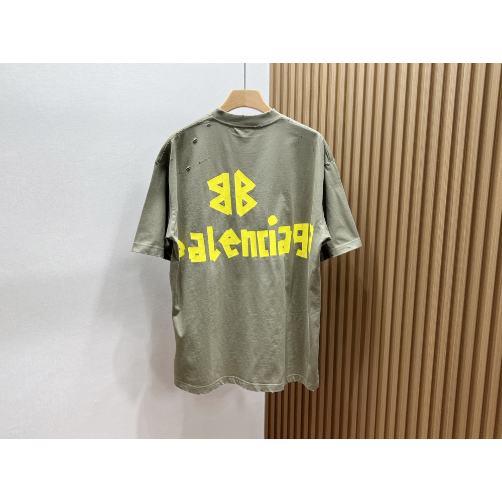 Camiseta de Algodão Balenciaga Oversize "Tape" Verde Oliva