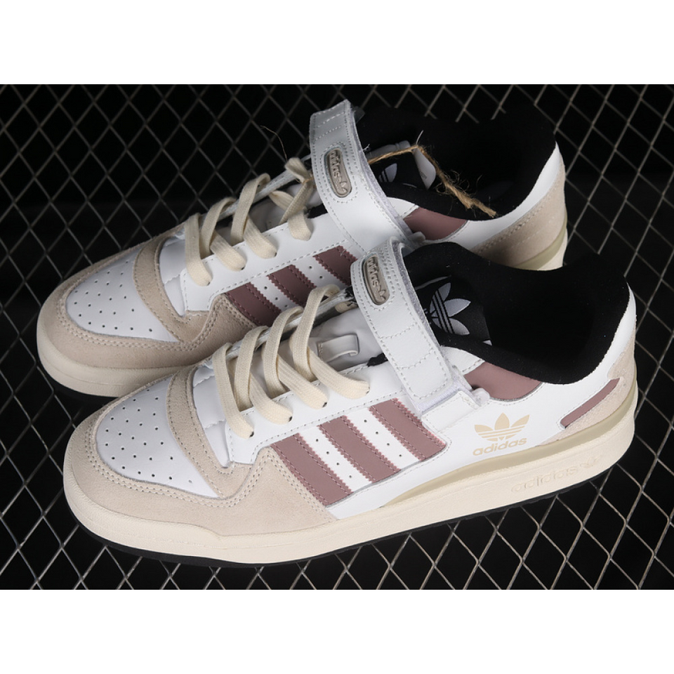 FORUM LOW CLOUD WHITE/WONDER OXIDE/CORE BLACK