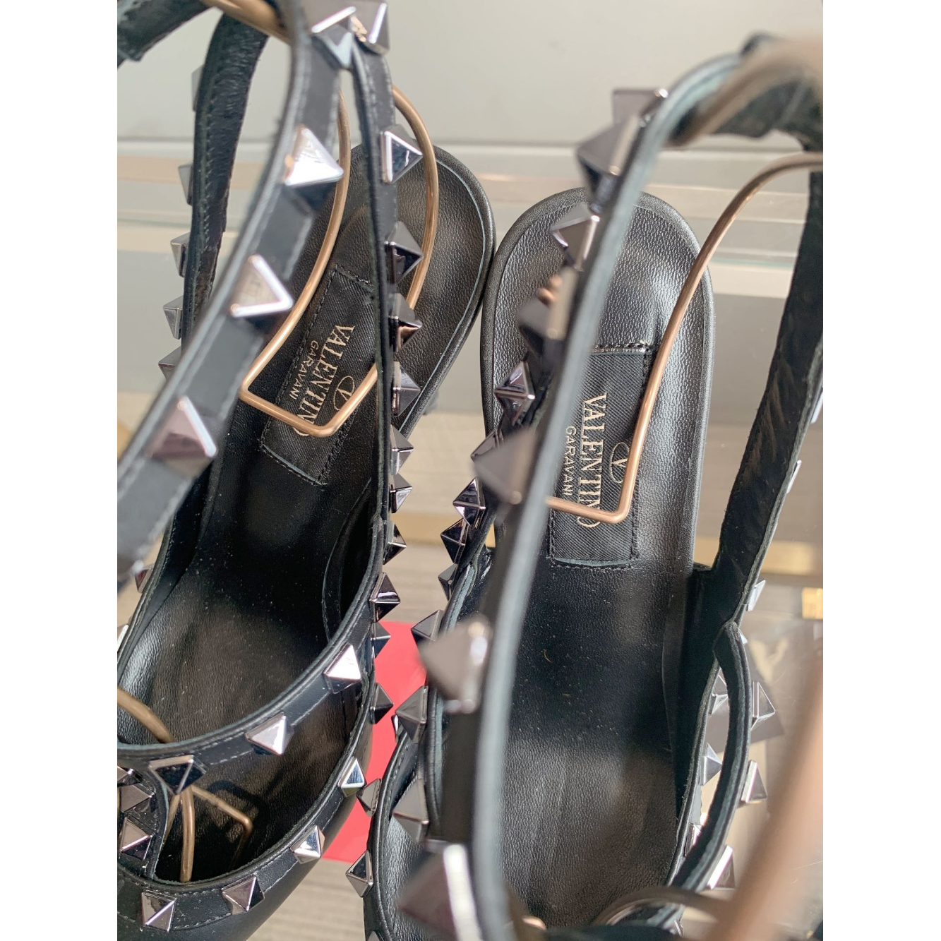 Sandália Salto Valentino Garavani Scarpin Rockstud 11cm Preto