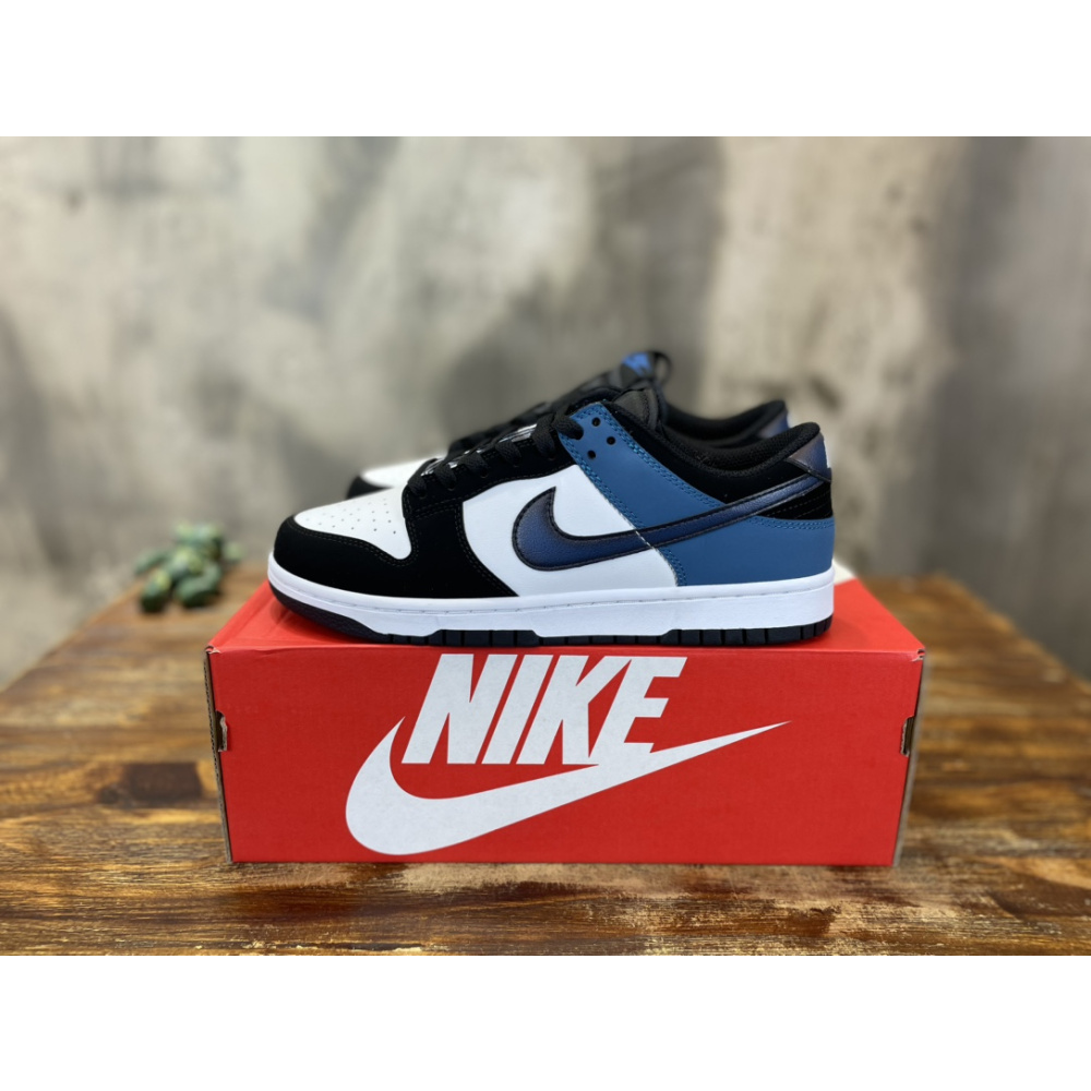 Nike Dunk Low Industrial Blue