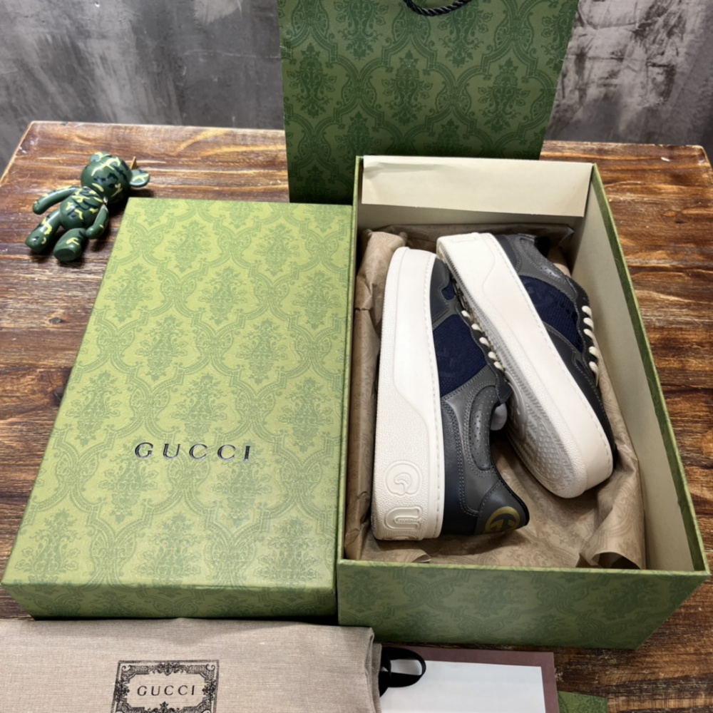 Tênis Gucci GG Supreme Azul/Cinza escuro