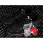 ZG TRAVIS SCOTT X AIR JORDAN 1 LOW OG SP BLACK/PHANTOM