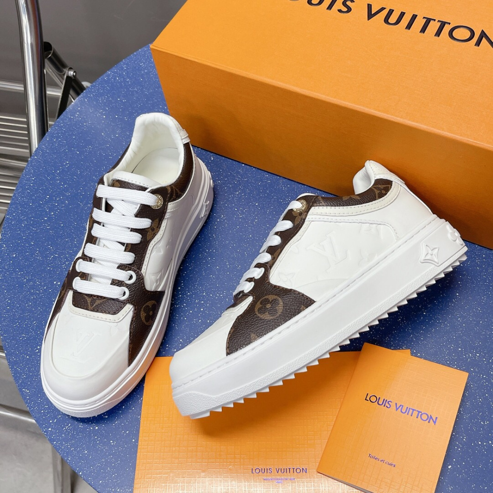 Louis Vuitton Time Out Tênis Sneakers