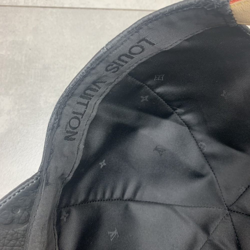 Boné Louis Vuitton Shadow Preto