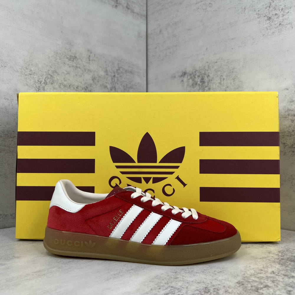 Tênis Gucci x Adidas Gazelle Vermelho/Branco