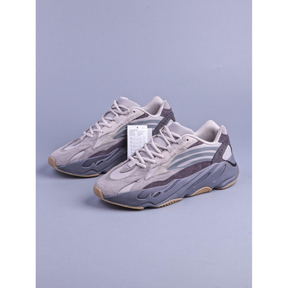 YEEZY BOOST 700 V2 TEPHRA
