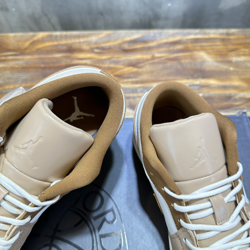 Nike Air Jordan 1 Low SE Hemp Light British Tan