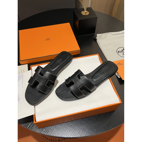 Sandália Hermès Oran Black