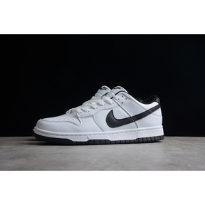 SB DUNK LOW WHITE