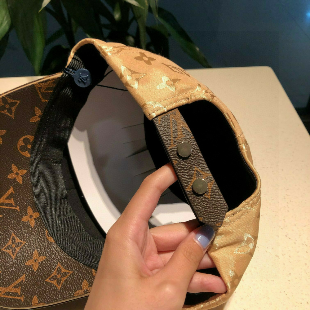 Boné Louis Vuitton Monogram Bege