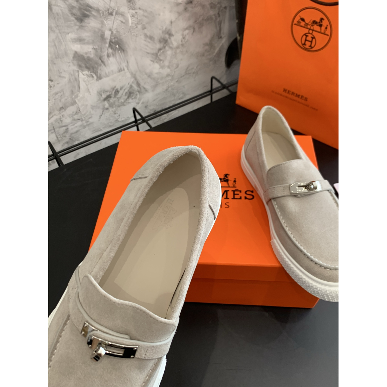Tênis Hermès Slip-On Game em Camurça Branco Gelo