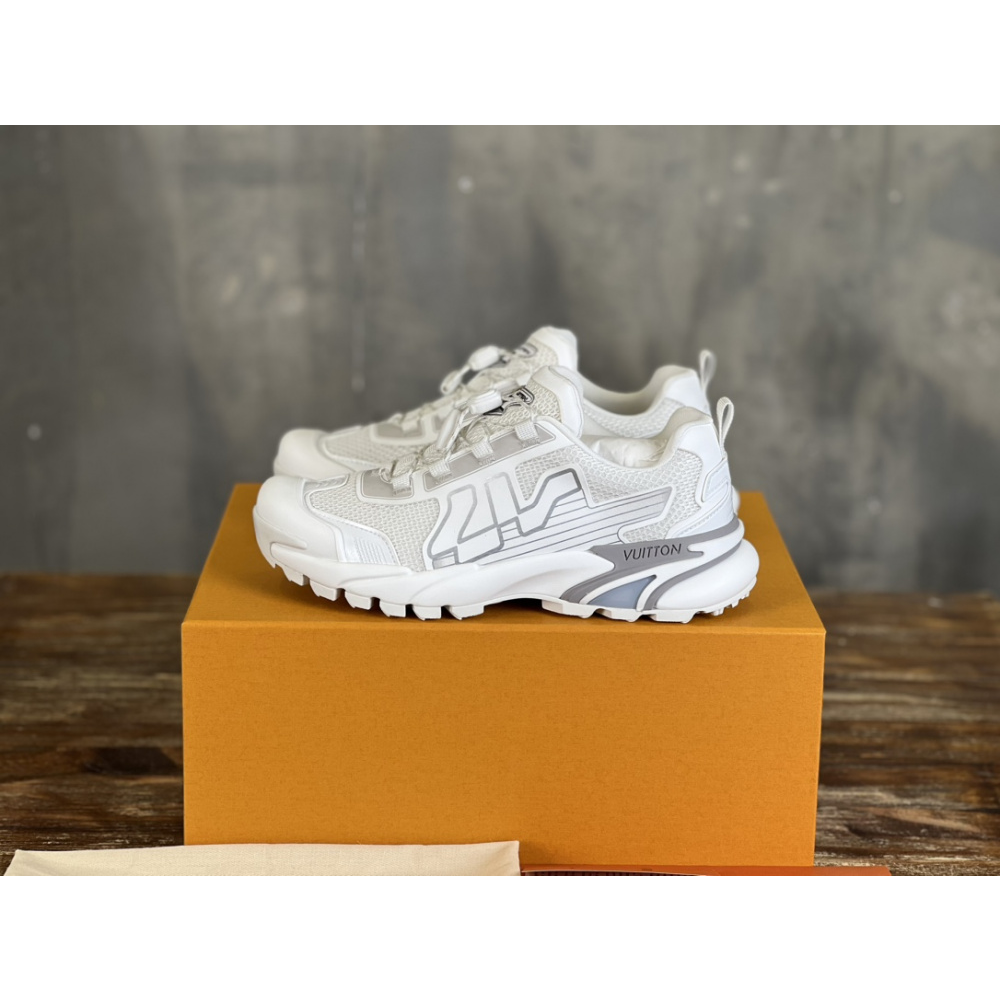 Tênis Louis Vuitton Runner Tatic Branco